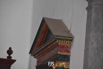 Humedades que presenta el templo neoclásico de Los Llanos/Francisco Javier Santana.